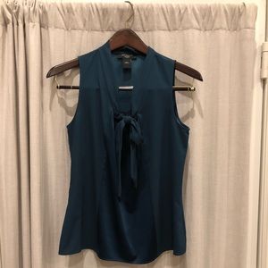 Ann Taylor Hunter Green Sleeveless Ribbon Blouse